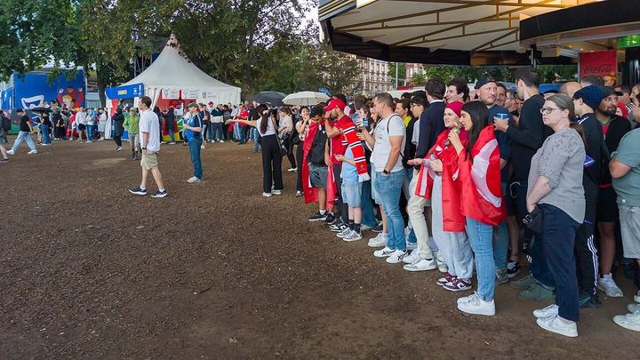 电讯报：最可能离队的维拉核心是罗杰斯，身价预估8000万英镑｜雷速体育（封面配图）